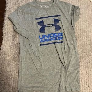 Grey and blue under armour tee shirt